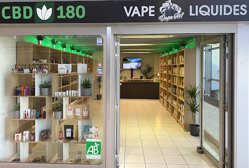 Cbd 180 & Vape à Lyon - France