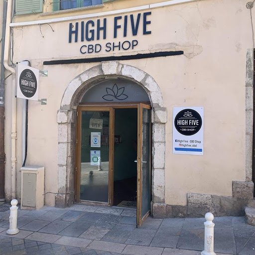 High Five Cbd à Toulon - France
