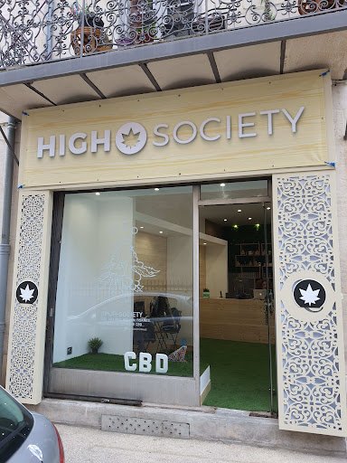 High Society Cbd à Nîmes - France